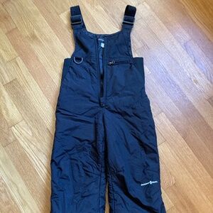 Size 5 Outdoor Gear snow pants!